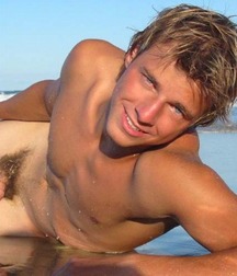 webfinds_170215 58a42ba5f2b65.jpg