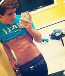 Hot Boys 5841c2b01f8e4.jpg