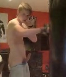 Hot Boys 5841c2bc78915.jpg