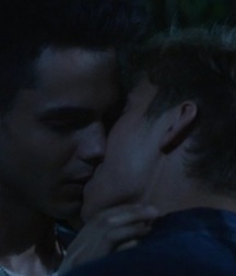 Baisers cachés 5ab287cc15191.jpg