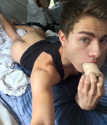 cutes boys 59006f3f11ff7.jpg