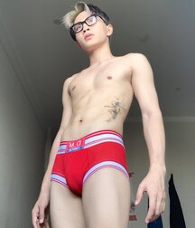 Asian QT's 61e7e48516006.jpg