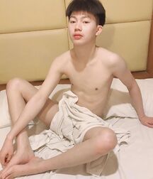 Asian  QT's 5 628f2f4103d5f.jpg