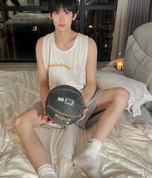 Asian  QT's 5 628f309ad8533.jpg