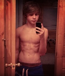 Twinks You Deserve to See 58d4af68aaf83.jpg