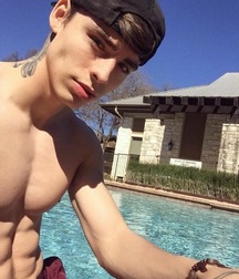 Twinks You Deserve 27 590faedfc149c.jpg