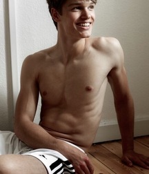 Twinks You Deserve 44 593f16022cd25.jpg