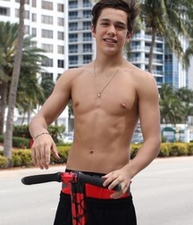 Twinks You Deserve 44 593f16040ecac.jpg