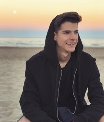 Twinks  You Deserve 45 59433621bfca4.jpg