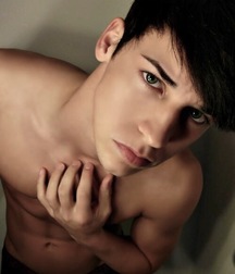 Twinks  You Deserve 45 59433622a46b3.jpg