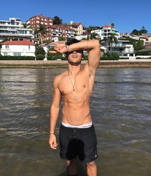 Twinks  You Deserve 45 5943362385ca9.jpg