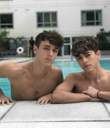 Twinks You Deserve 50! 5951d858b0802.png