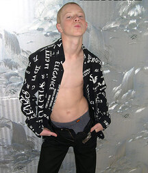 H & M boys porn 5ede4ccaa79c2.jpg