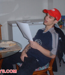 H & M boys porn 5ede4cf9433b8.jpg