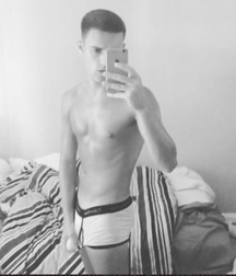 Straight hung webcam model, Skype shows and porn vids.  58319e859fff1.jpg