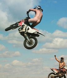 Mes motards et leur sexe 5d67c87922821.jpg
