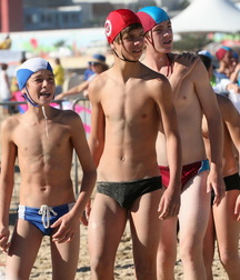 speedo boy  59b3ce2c8846b.jpg