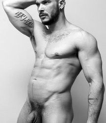 Black & White Pictures 584588e975430.jpg