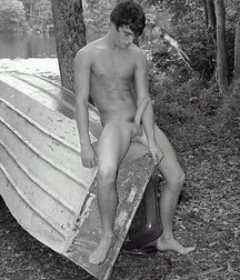 Black & White Pictures 584588f811960.jpg