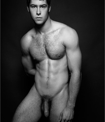 Black & White Pictures 5845890023987.jpg