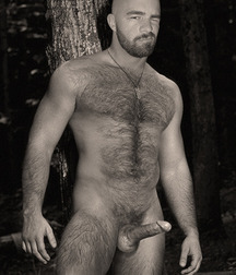 Black & White Pictures 5845894b05f6b.jpg