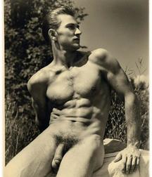 More Black & White Pictures 5845ff2e158c5.jpg