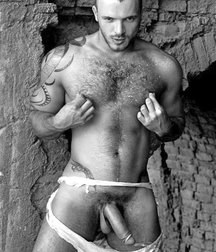 More Black & White Pictures 5845ff2f307be.jpg