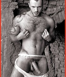More Black & White Pictures 5845ff3847c6e.jpg