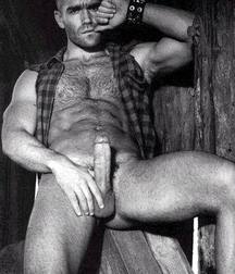 More Black & White Pictures 5845ff41316fe.jpg