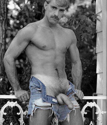 More Black & White Pictures 5845ff4d3347f.jpg