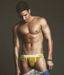 Pinoy celebrity 4 586e760a9108c.jpeg
