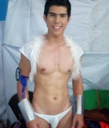 Bikini boys 58fdaa6a7c253.jpeg