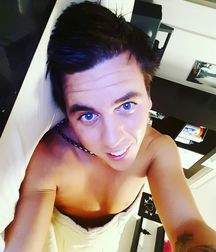 18yo boy 5865904ad858e.jpg