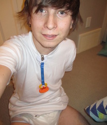 Cute Teen Diaper Boy 5a4a9540e01d5.jpg