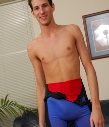 Hung Twink 2 5bb3334e2a6a3.jpg