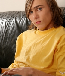 Couchfun 584d3800dc31e.jpg