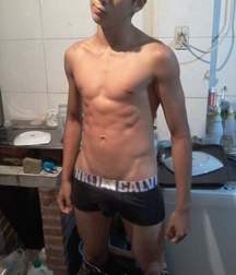 sexy boys  5856f57973ccb.jpg