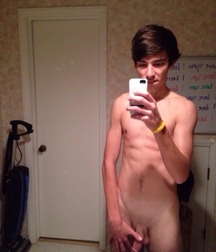 sexy boys  5856f5868cf92.jpg