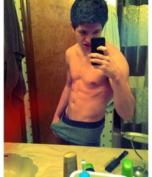 sexy boys  5856f589380f9.jpg