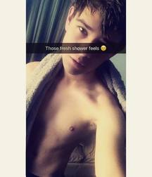 sexy boys  5856f5a064b9e.jpg