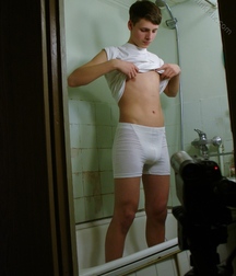 Toni in shower 591b3c05adf26.jpg