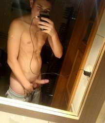 small selfie sets  592f1d8f4ba3e.jpg