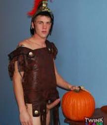 Halloween Twinks 01! 584a2c876b0a5.jpg
