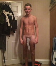 UK Lads 59bb613ec8317.jpg