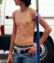 Simply Shirtless - But Still Stunning 586f7f66bdf0a.jpg