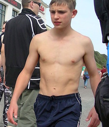 Please Don't Put a Shirt On 5885bb8a2ec59.jpg