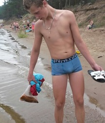 Please Don't Put a Shirt On 5885bb9078eee.jpg