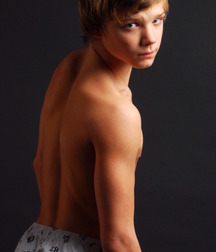 Please Don't Put a Shirt On 5885bb9d07f4d.jpg