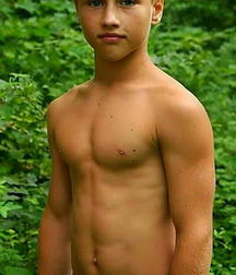 Please Don't Put a Shirt On 5885bb9fc50fc.jpg