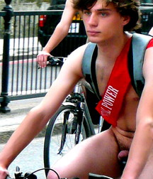 More On Yer Bike! 5891af5a21d06.jpg